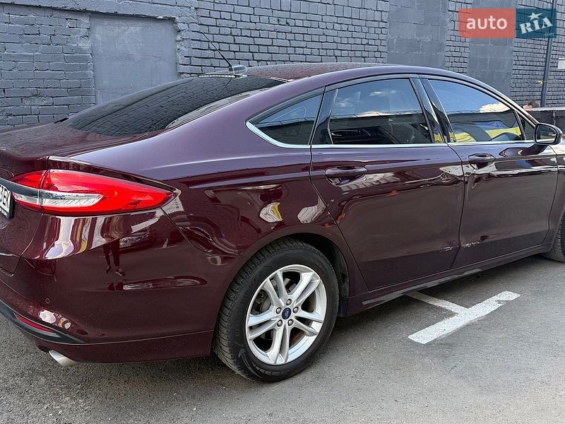 Седан Ford Fusion 2018 в Киеве