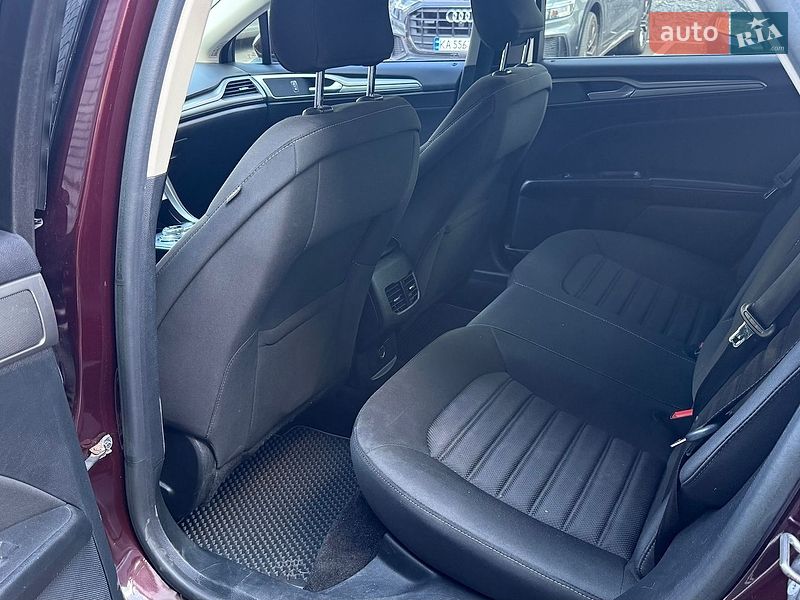 Седан Ford Fusion 2018 в Киеве