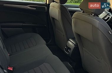 Седан Ford Fusion 2019 в Вінниці