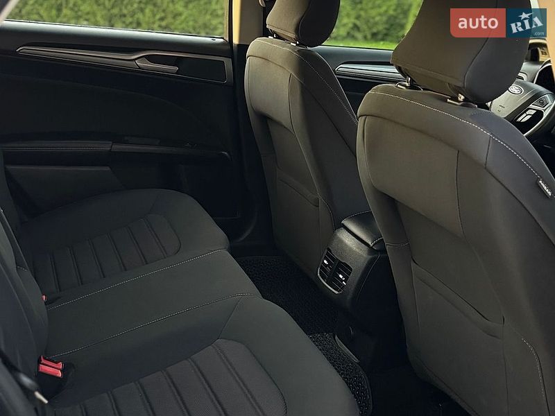Седан Ford Fusion 2019 в Вінниці
