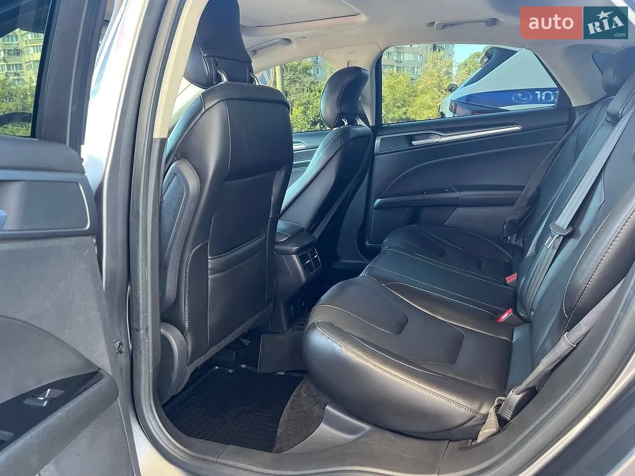 2014 Ford Fusion - мініатюра 19