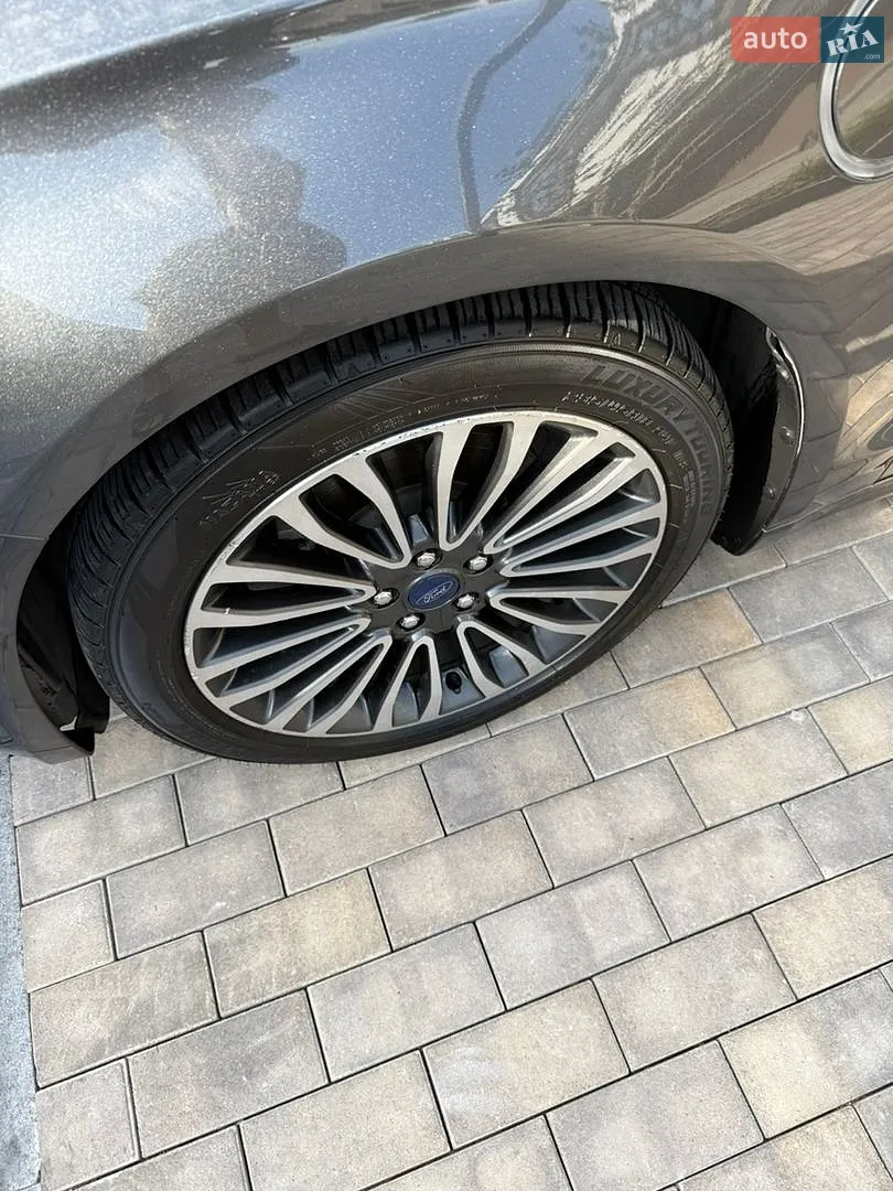 2016 Ford Fusion - мініатюра 9