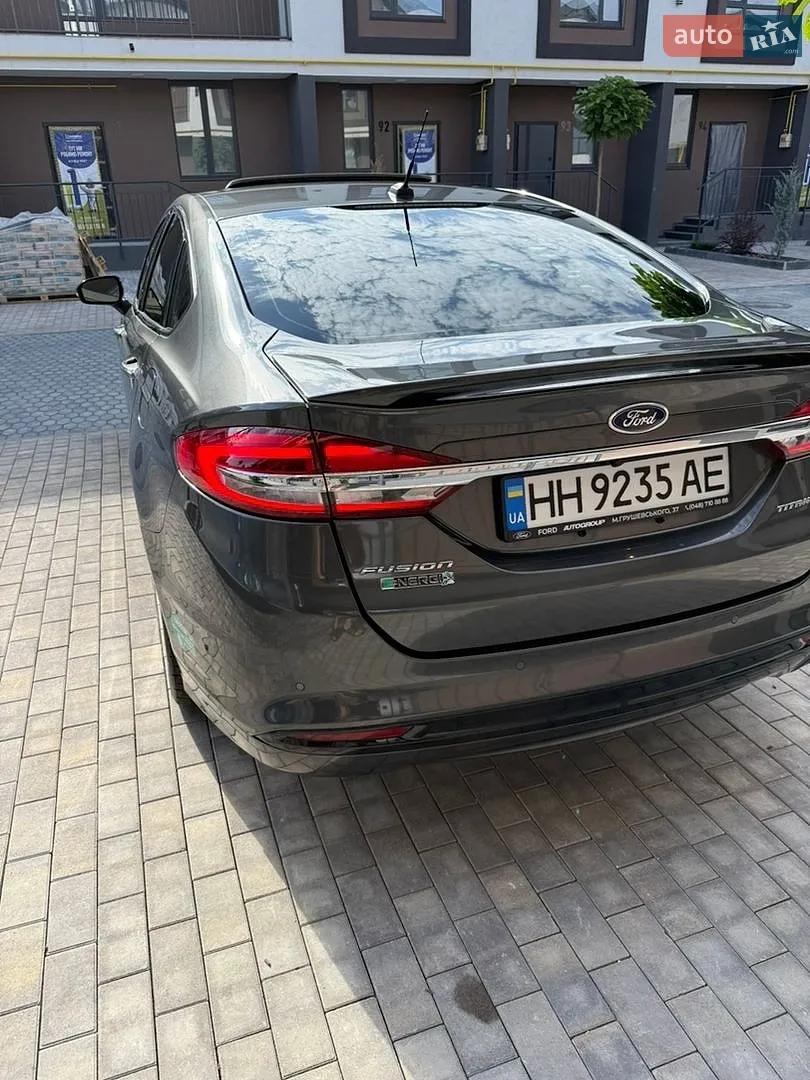 2016 Ford Fusion - мініатюра 19