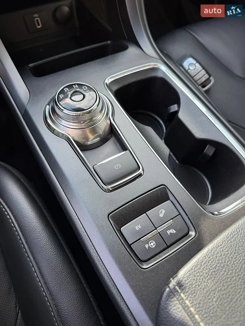 2016 Ford Fusion - мініатюра 46