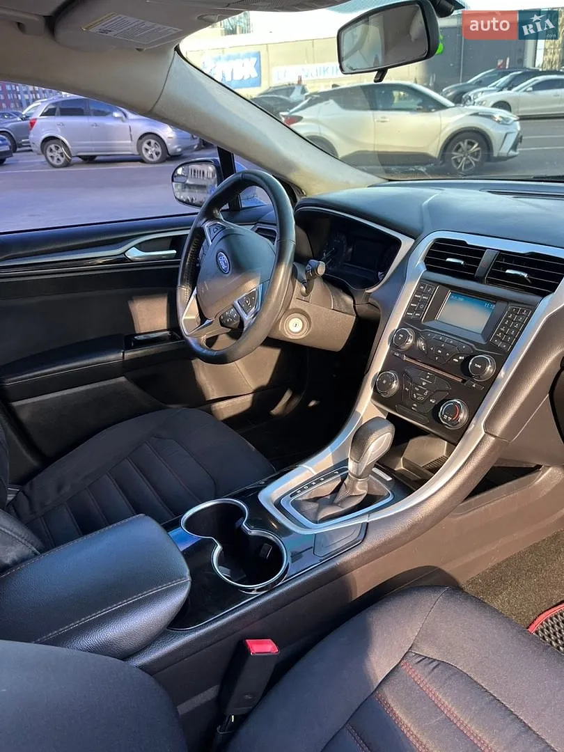 2016 Ford Fusion - мініатюра 9