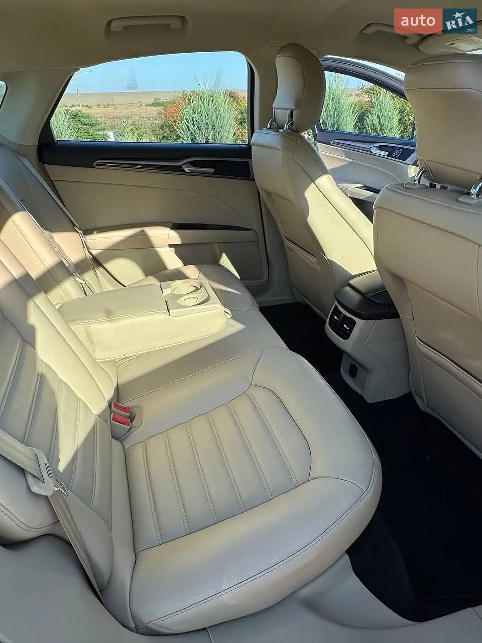 2013 Ford Fusion - мініатюра 21
