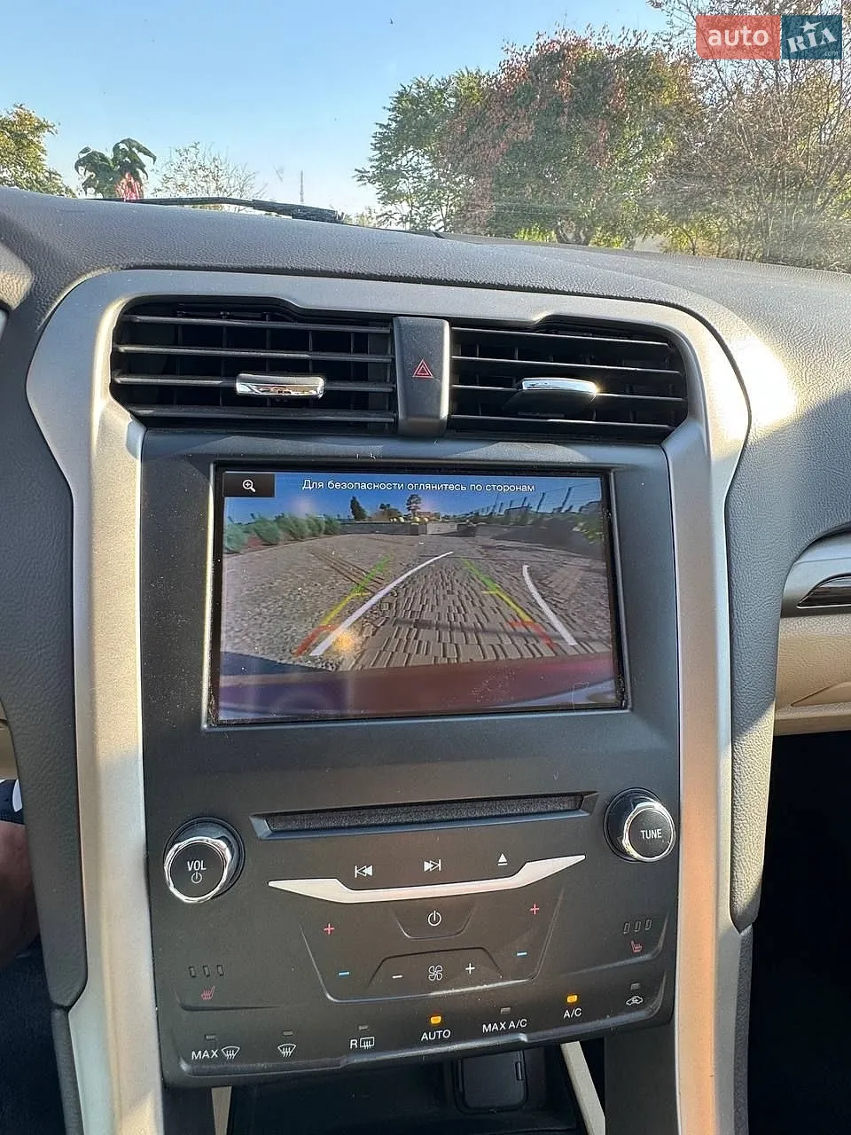 2013 Ford Fusion - мініатюра 24