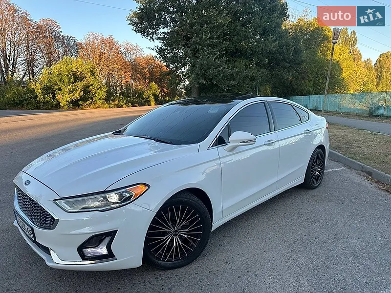 Ford Fusion 2020