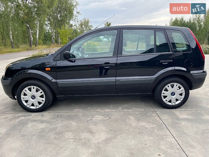 Хэтчбек Ford Fusion 2007 в Славуте
