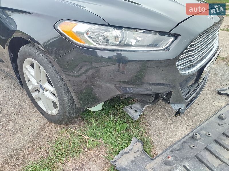 Седан Ford Fusion 2013 в Ровно