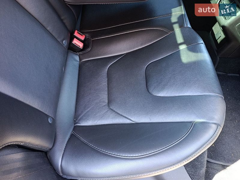 Седан Ford Fusion 2015 в Ровно