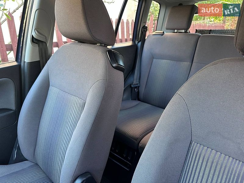 Хэтчбек Ford Fusion 2009 в Ивано-Франковске