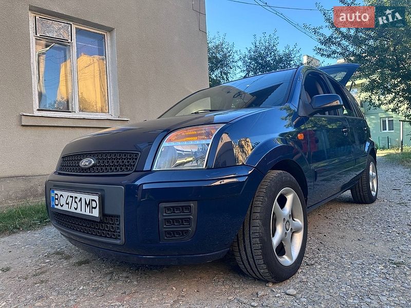 Хэтчбек Ford Fusion 2009 в Ивано-Франковске