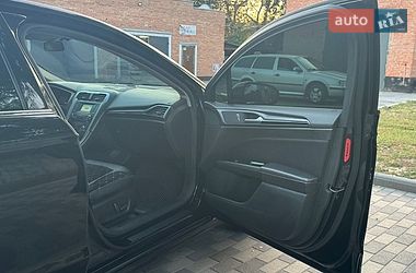 Седан Ford Fusion 2016 в Лубнах