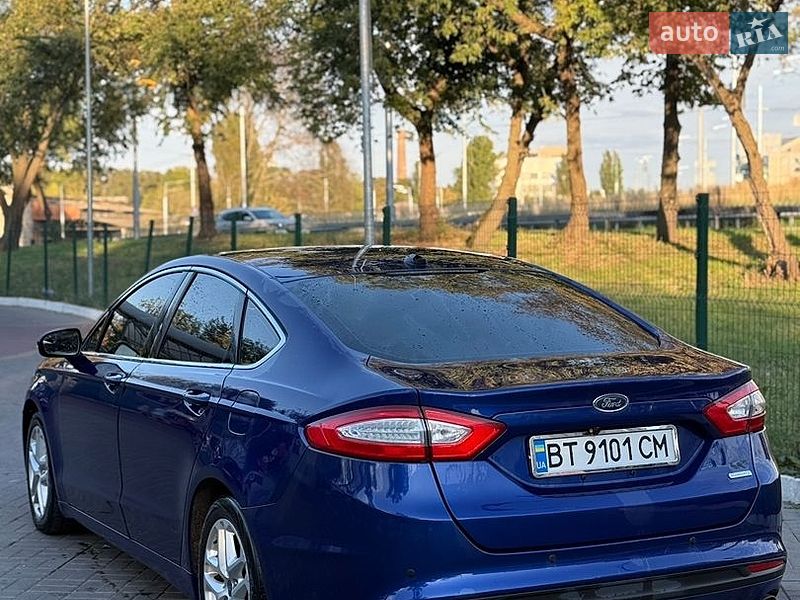 Седан Ford Fusion 2013 в Києві