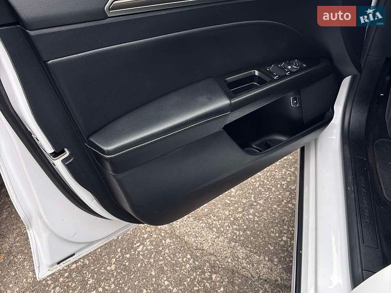 Седан Ford Fusion 2019 в Измаиле