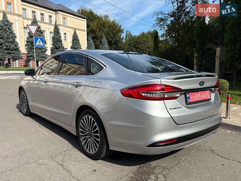Седан Ford Fusion 2017 в Києві