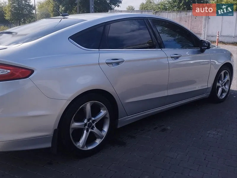 Ford Fusion