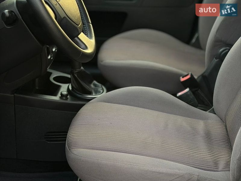 Хетчбек Ford Fusion 2008 в Вінниці фото 25 Хетчбек Ford Fusion 2008 в Вінниці