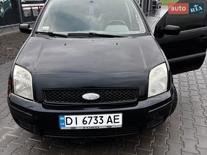 Хэтчбек Ford Fusion 2002 в Голованевске