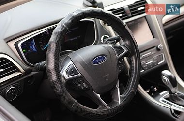 Седан Ford Fusion 2016 в Харькове