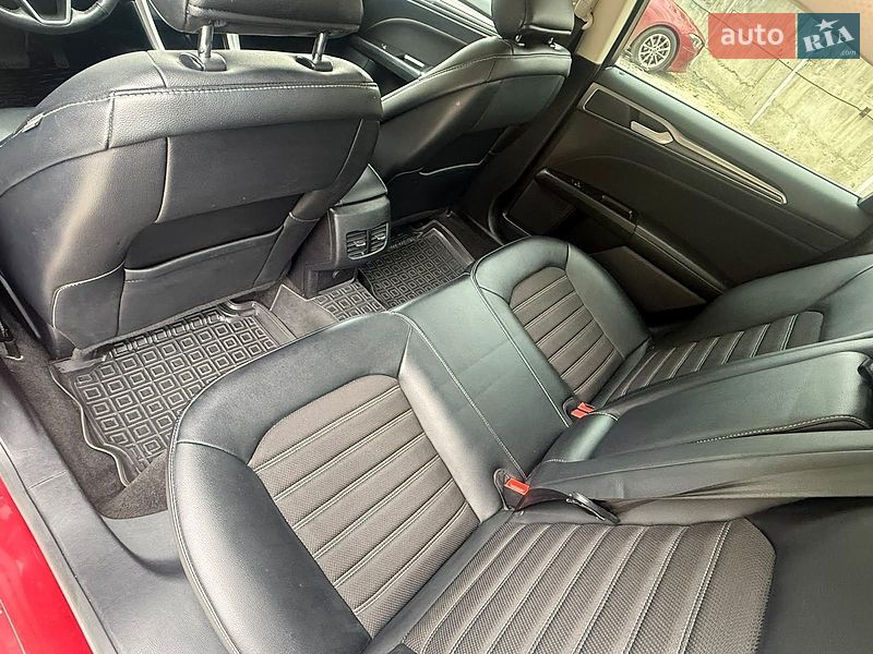 Седан Ford Fusion 2017 в Харькове