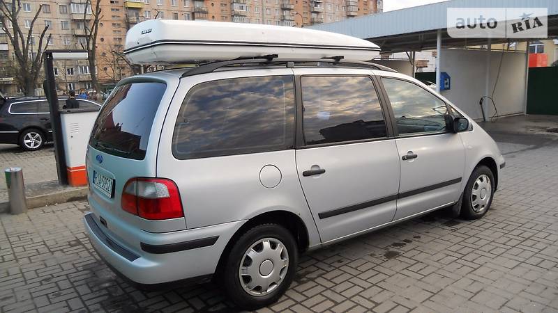 Мінівен Ford Galaxy 2002 в Ужгороді