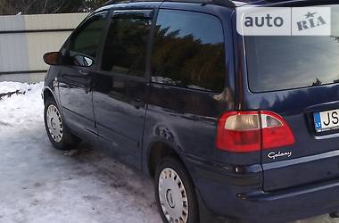 Вантажопасажирський фургон Ford Galaxy 2002 в Івано-Франківську