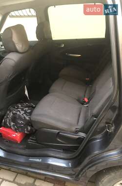 Минивэн Ford Galaxy 2008 в Черновцах