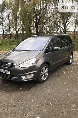 Минивэн Ford Galaxy 2011 в Остроге