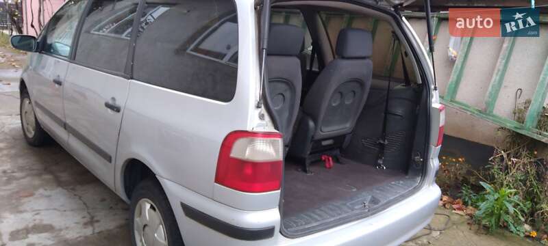 Ford Galaxy 2000