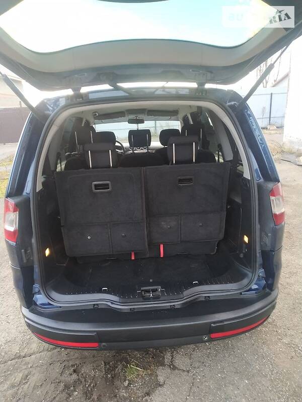 Минивэн Ford Galaxy 2008 в Новояворовске