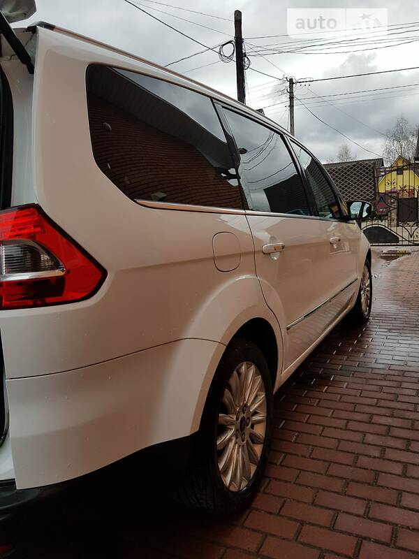 Минивэн Ford Galaxy 2012 в Луцке