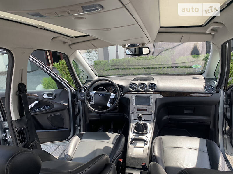 Минивэн Ford Galaxy 2009 в Стрые