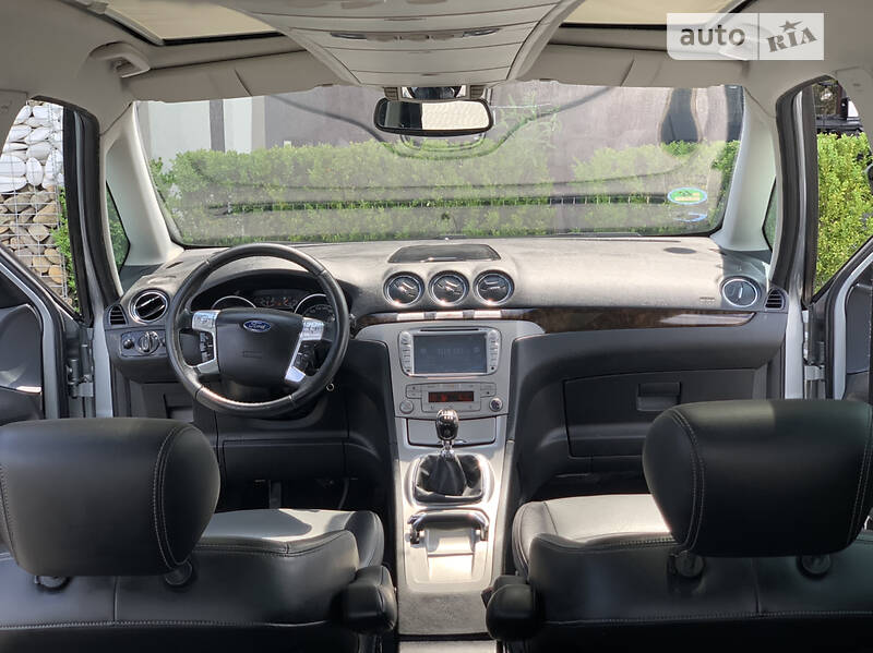 Минивэн Ford Galaxy 2009 в Стрые