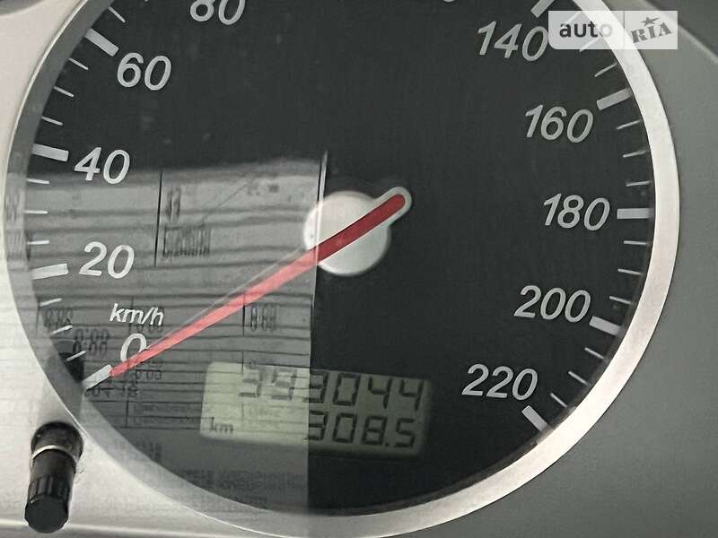 Минивэн Ford Galaxy 2003 в Киеве