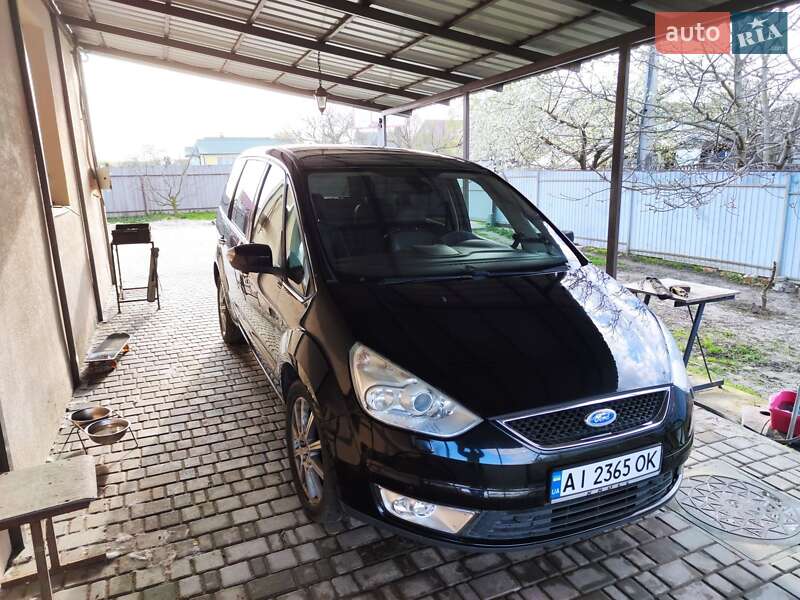 Минивэн Ford Galaxy 2008 в Барышевке