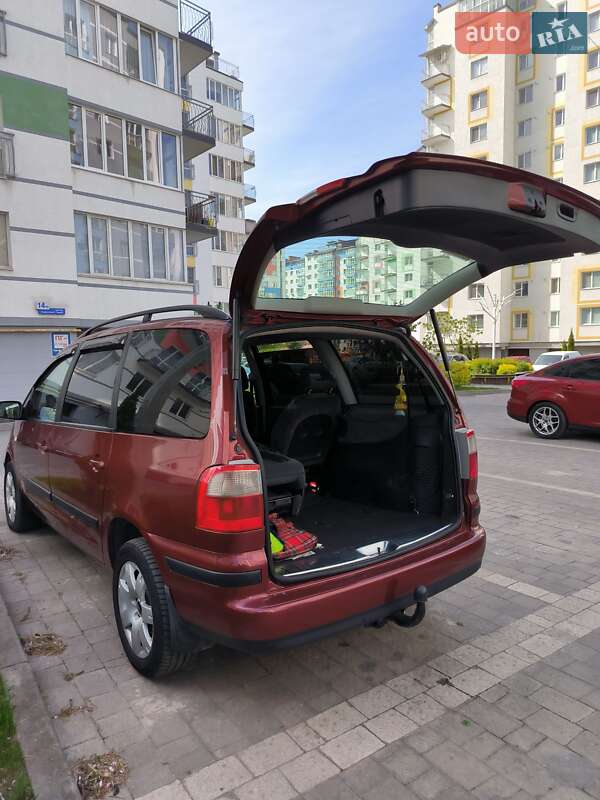 Мінівен Ford Galaxy 2002 в Івано-Франківську