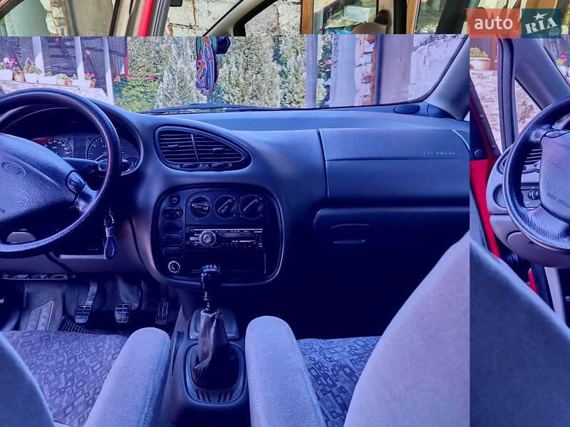 Минивэн Ford Galaxy 2000 в Ужгороде