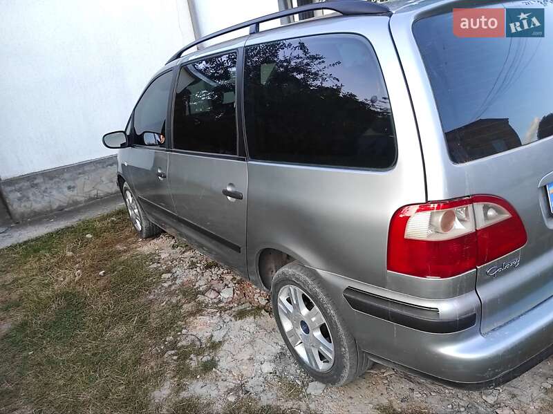 Минивэн Ford Galaxy 2004 в Волочиске