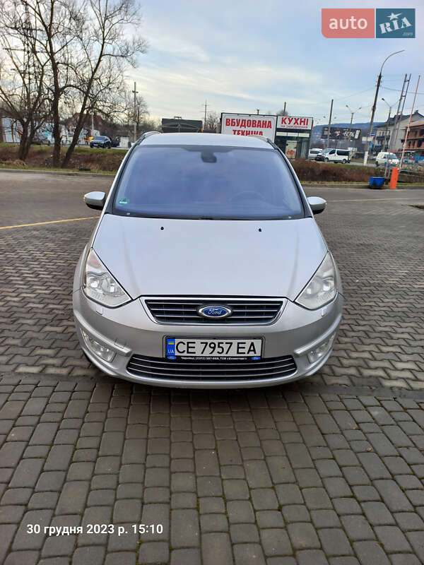 Мінівен Ford Galaxy 2010 в Чернівцях