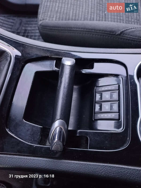 Мінівен Ford Galaxy 2010 в Чернівцях