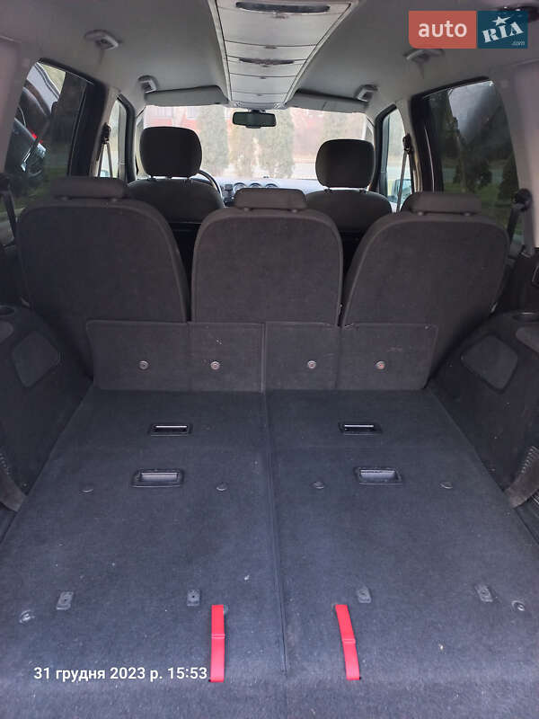 Мінівен Ford Galaxy 2010 в Чернівцях