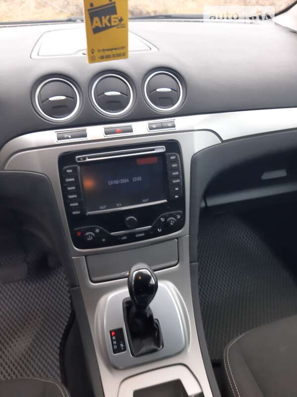 Минивэн Ford Galaxy 2010 в Житомире