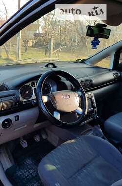 Мінівен Ford Galaxy 2000 в Чернівцях