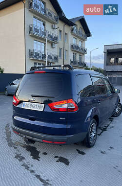 Минивэн Ford Galaxy 2012 в 