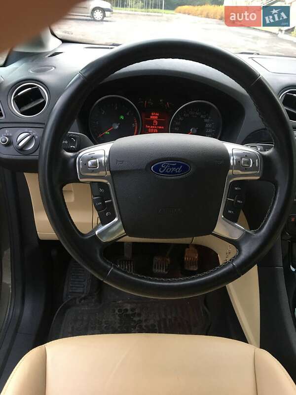 Минивэн Ford Galaxy 2011 в Тернополе