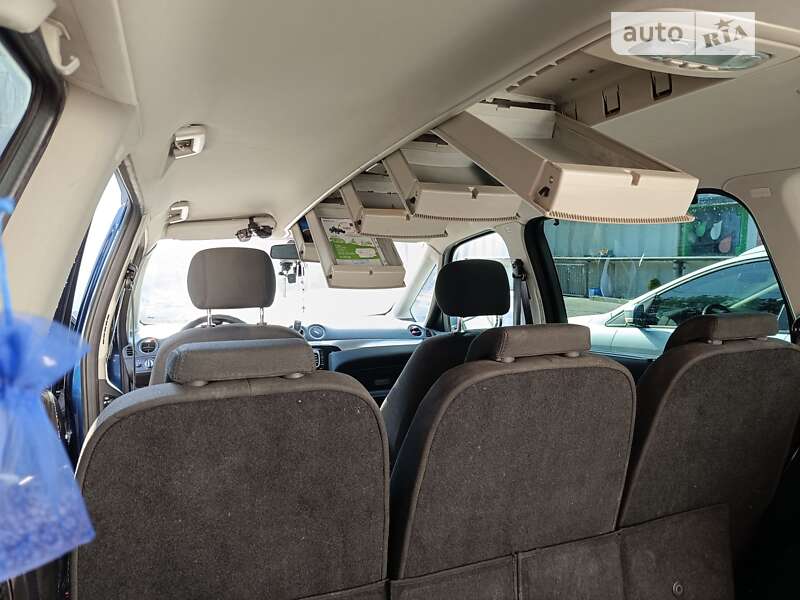 Минивэн Ford Galaxy 2010 в Львове