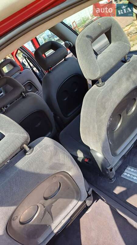 Минивэн Ford Galaxy 2004 в Луцке фото 6 Минивэн Ford Galaxy 2004 в Луцке