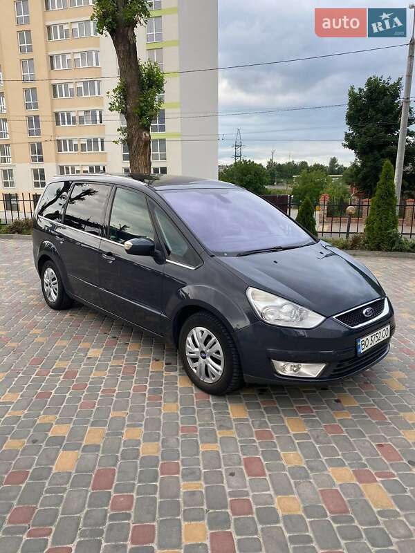 Мінівен Ford Galaxy 2009 в Тернополі